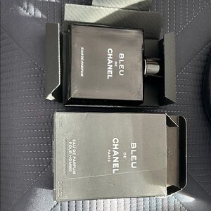 CHANEL Bleu de Chanel Black Bottle